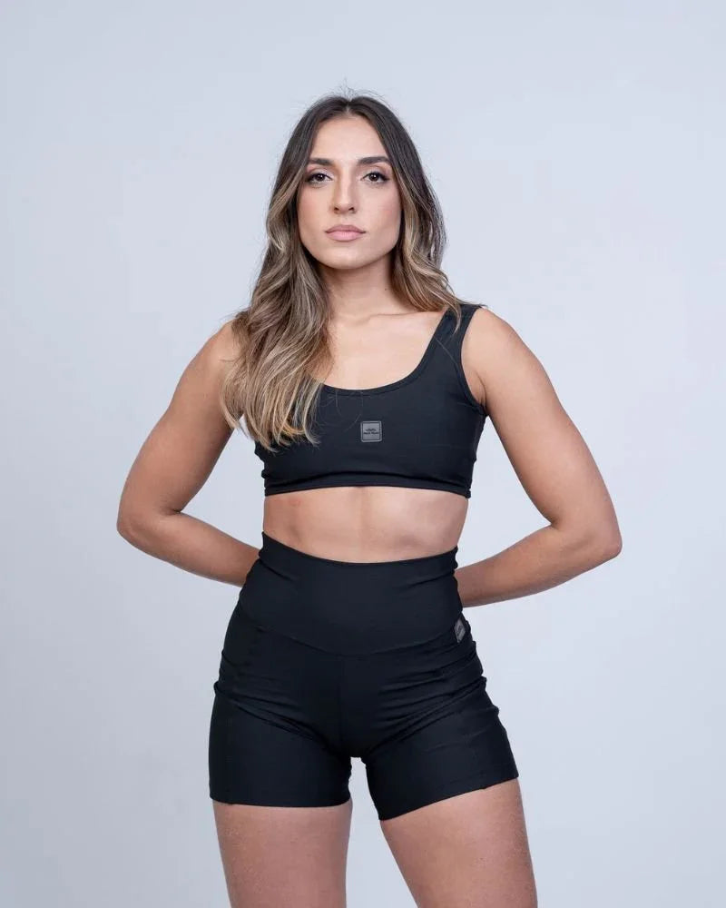 Short fitness Bike Preto compressão S/empina bumbum - Maré Maria moda fitness