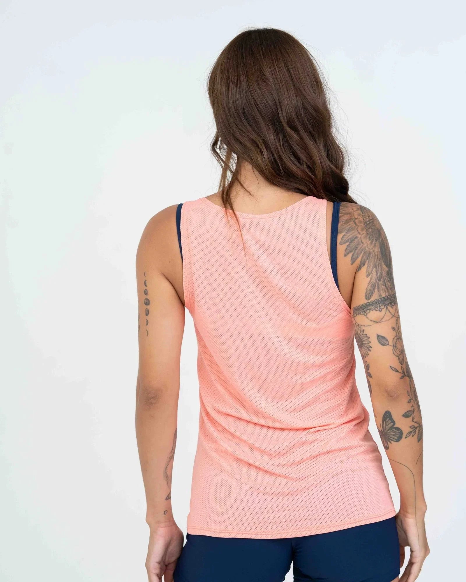 Regata Fitness Ella Coral com Azul Marinho - Maré Maria moda fitness