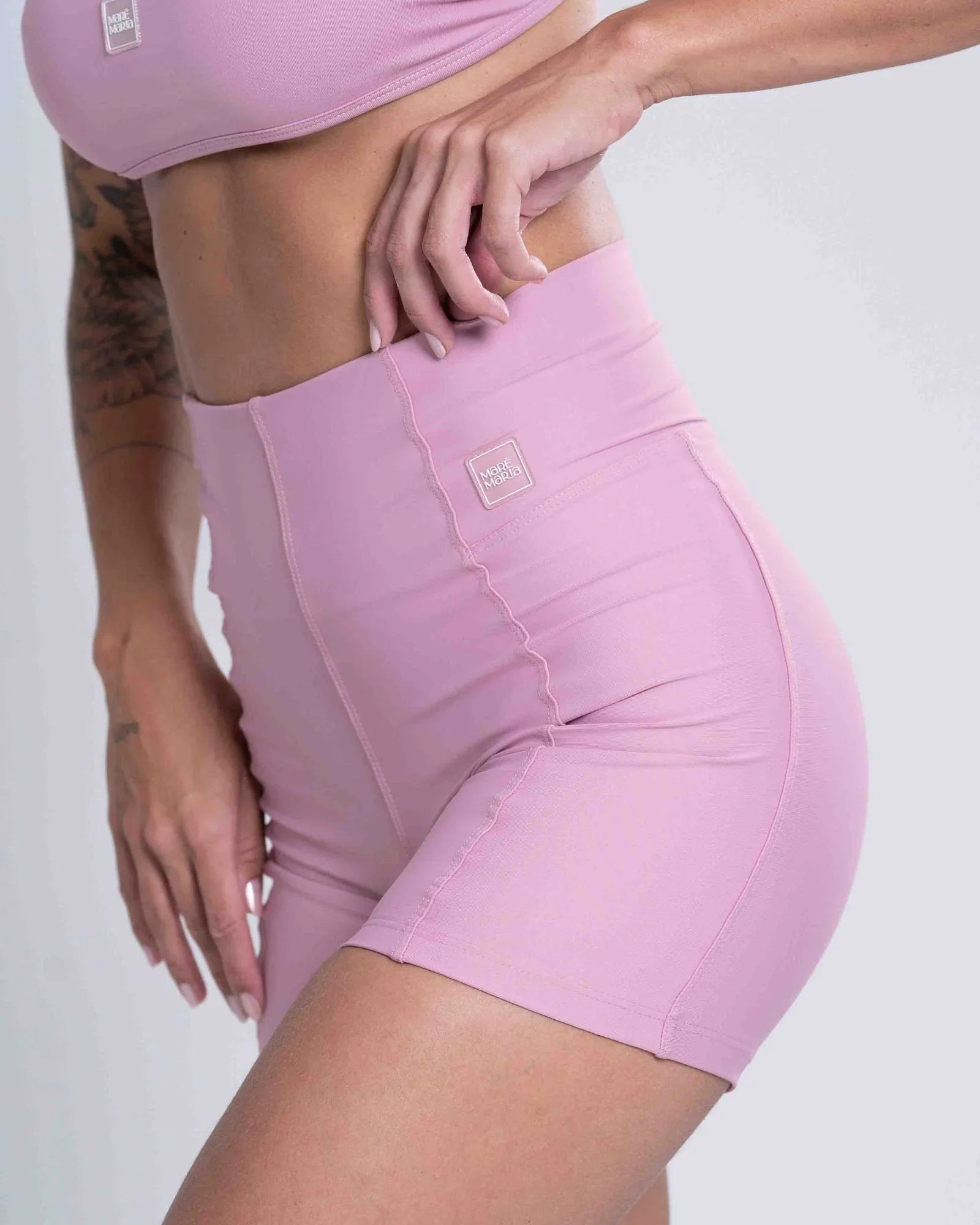 Short Fitness Classic Rosa Glam compressão - Maré Maria moda fitness