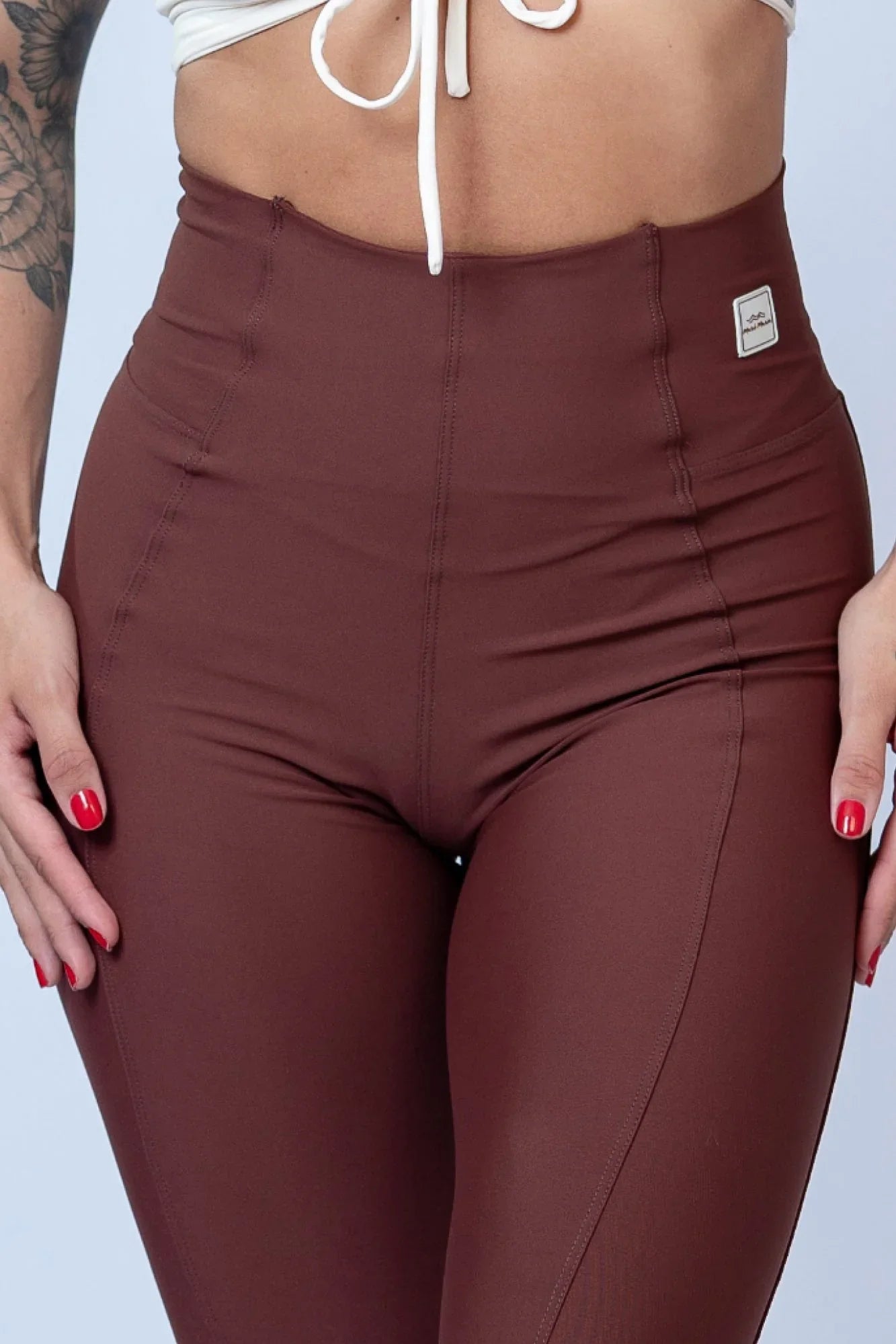 Legging Classic Chocolate Dark compressão s/empina - Maré Maria moda fitness