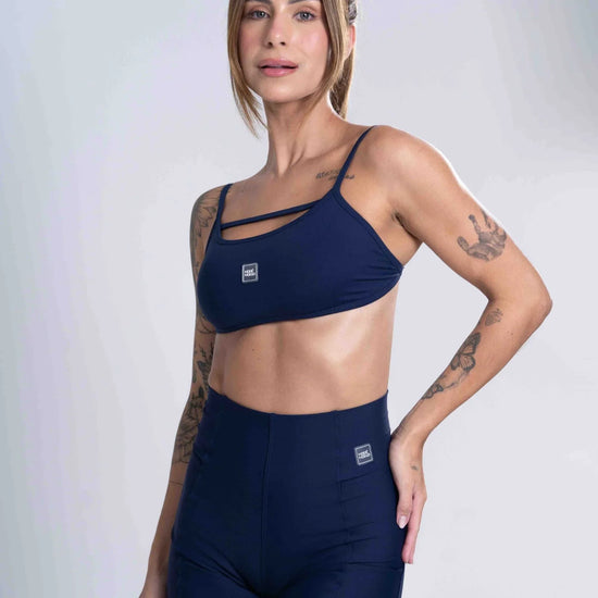 Short Fitness Classic Azul Dark compressão sem empina bumbum - Maré Maria moda fitness