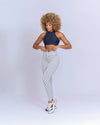 Calça Legging fitness Slim Branca com poá preta empina bumbum - Maré Maria moda fitness