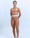 Calça legging fitness Duo Mocha Mousse com Off White empina - Maré Maria moda fitness