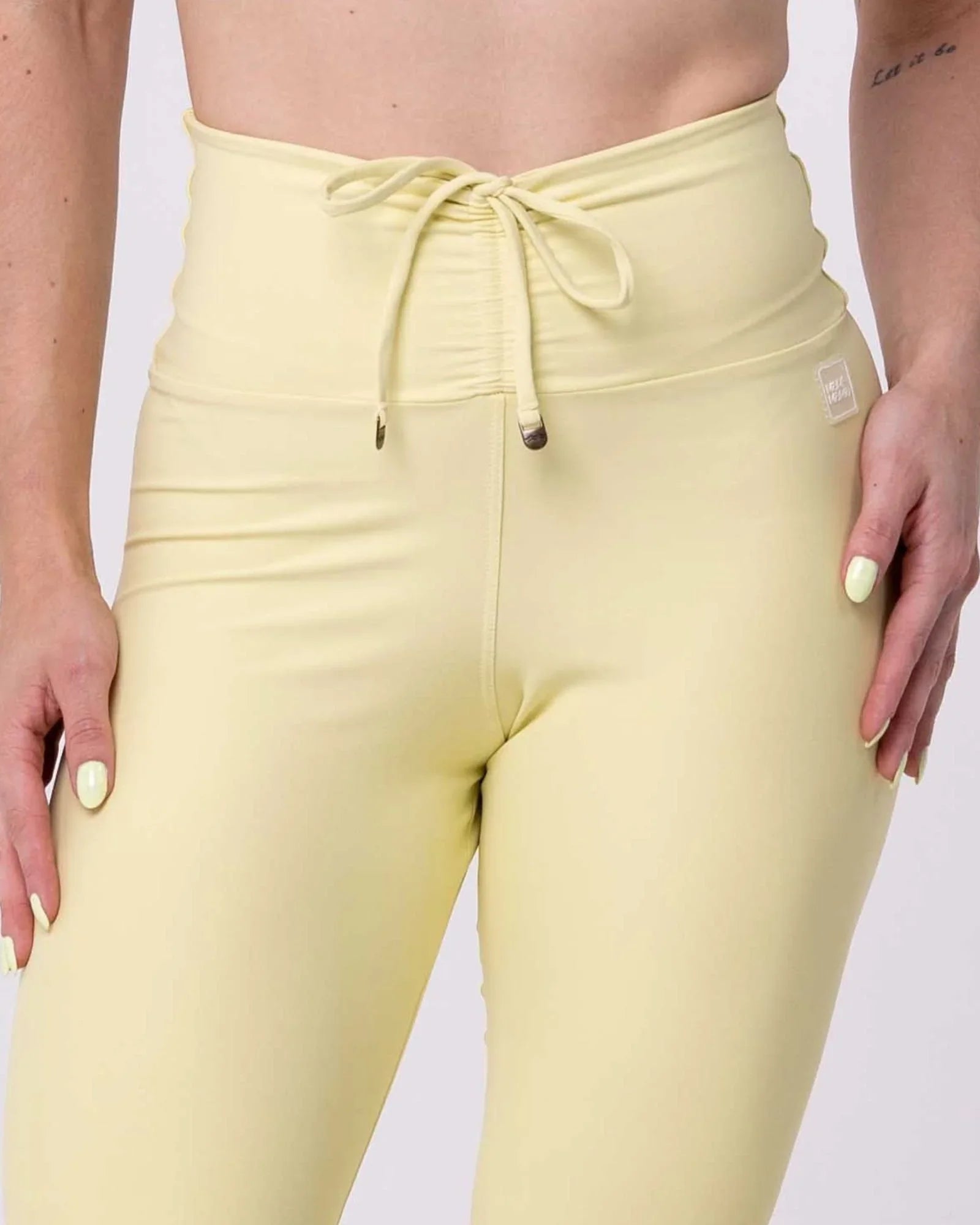 Calça Legging Slim Chá Verde - Maré Maria moda fitness