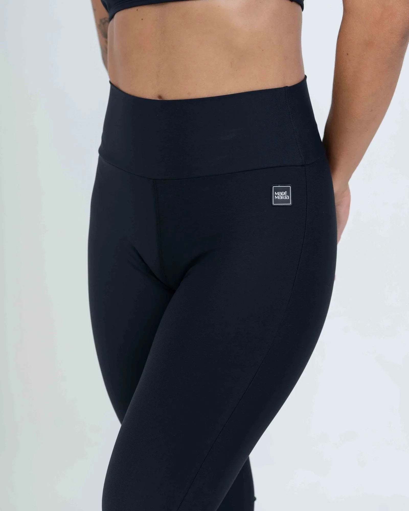 Calça Legging Flare Trend Preta compressão s/empina - Maré Maria moda fitness