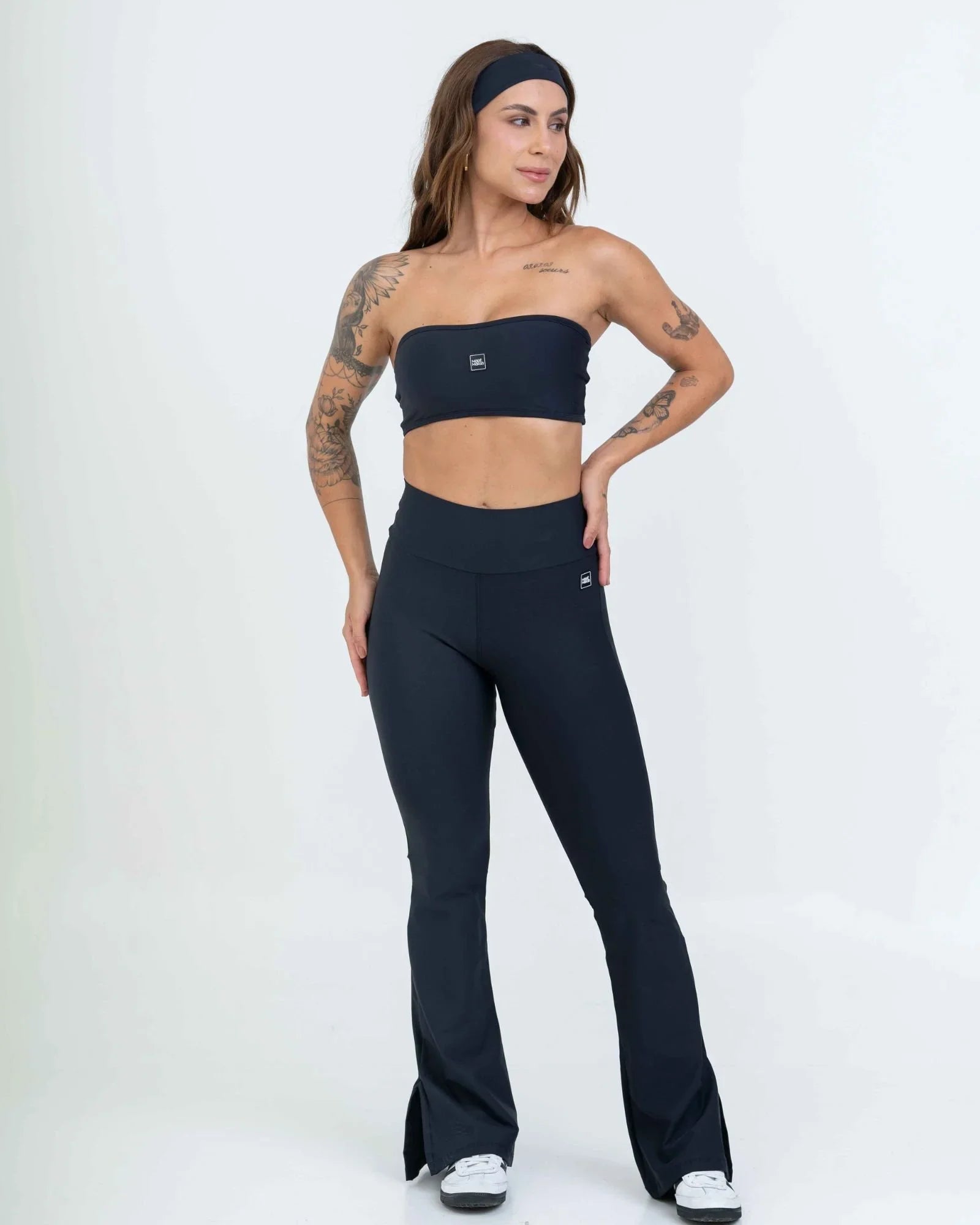 Calça Legging Flare Trend Preta compressão s/empina - Maré Maria moda fitness