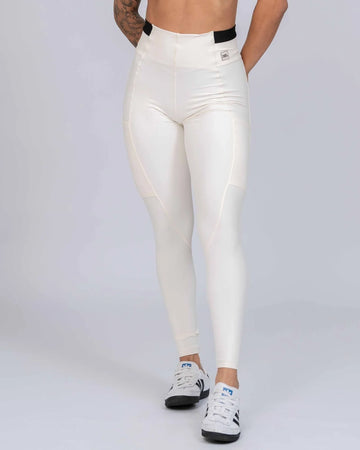 Calça Classic Duo Off White com Super Black compressão com bolso - Maré Maria moda fitness