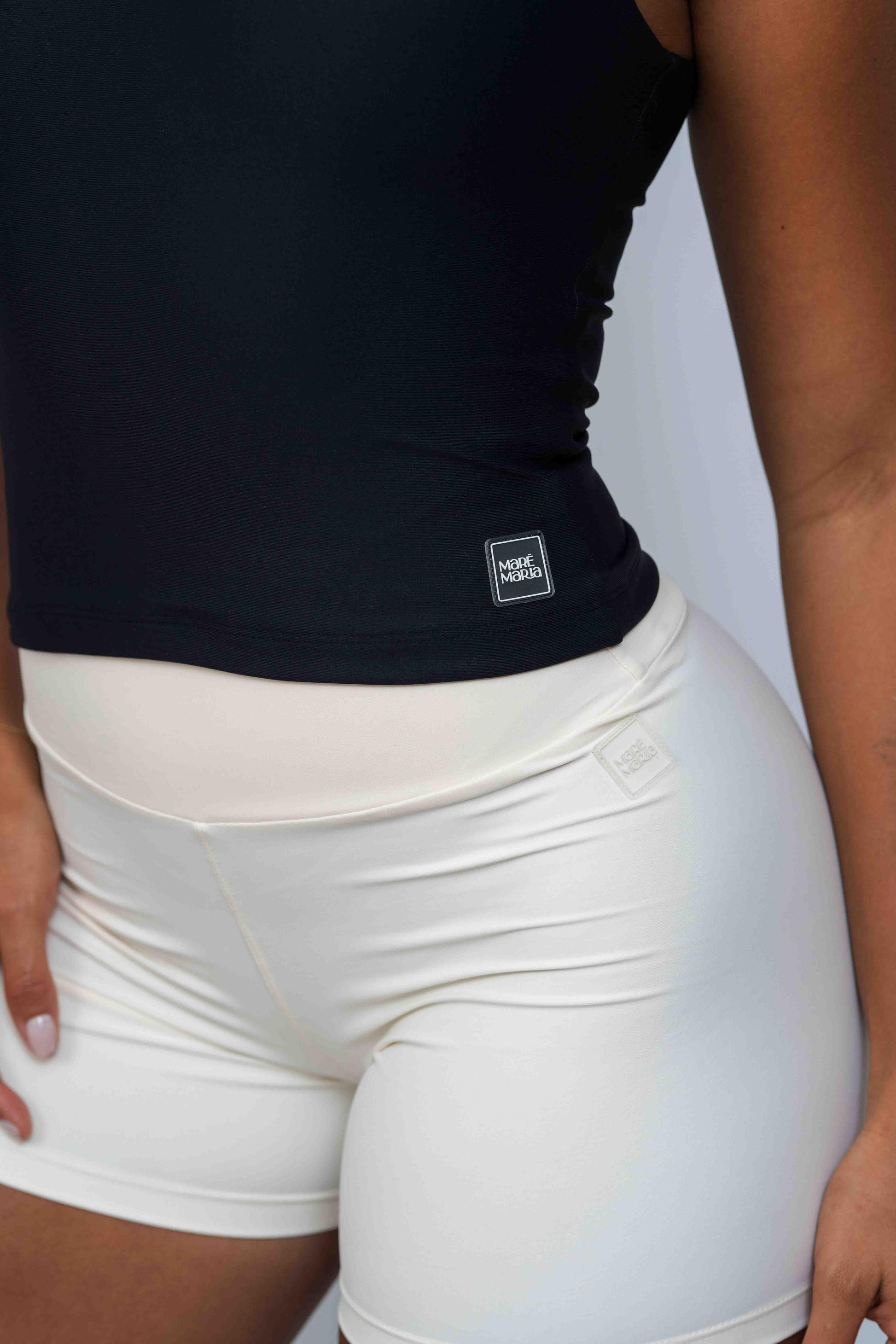 Blusa Fitness Casual Charlote Preta compressão - Maré Maria moda fitness