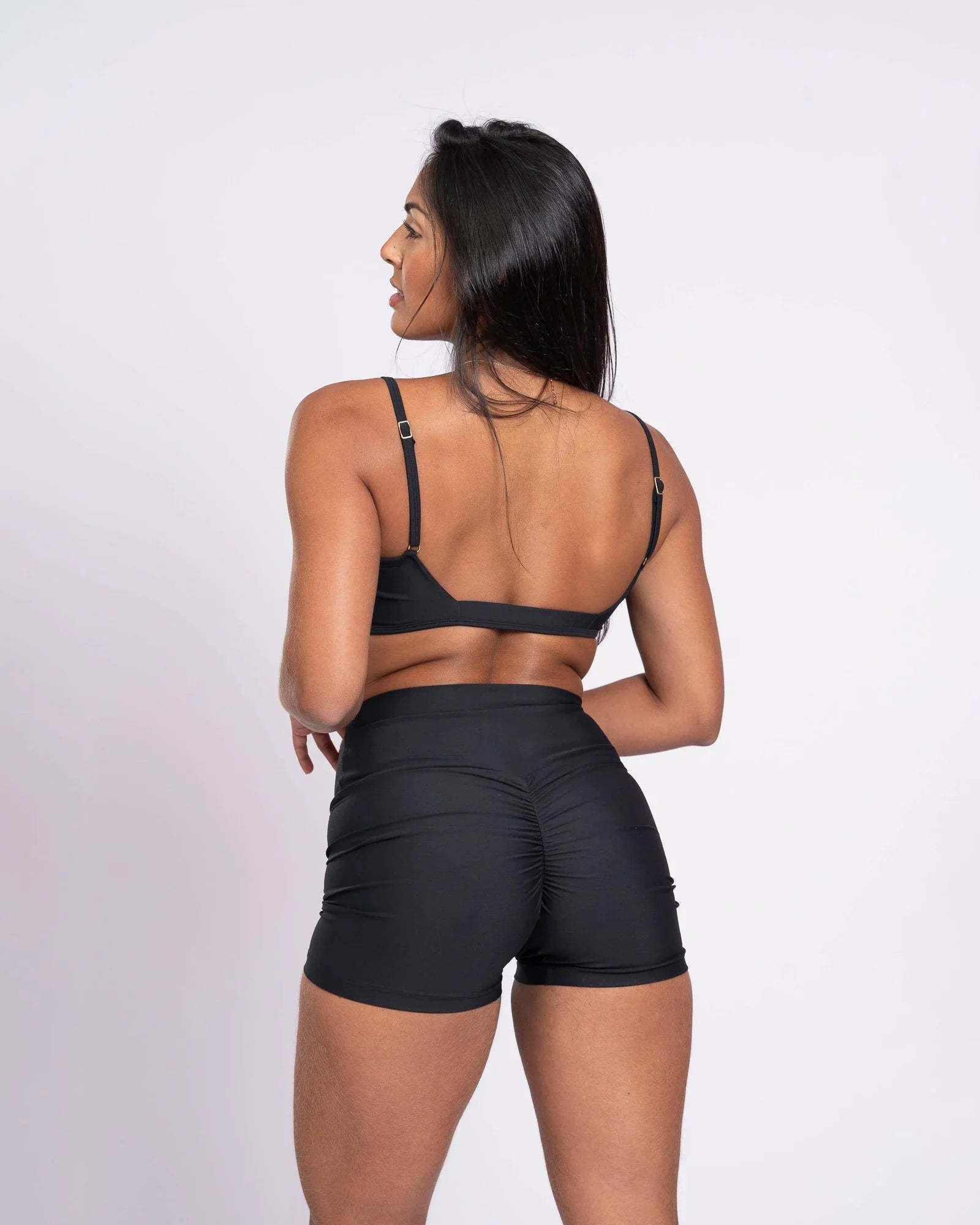 Top fitness Fresh Preto - Maré Maria moda fitness
