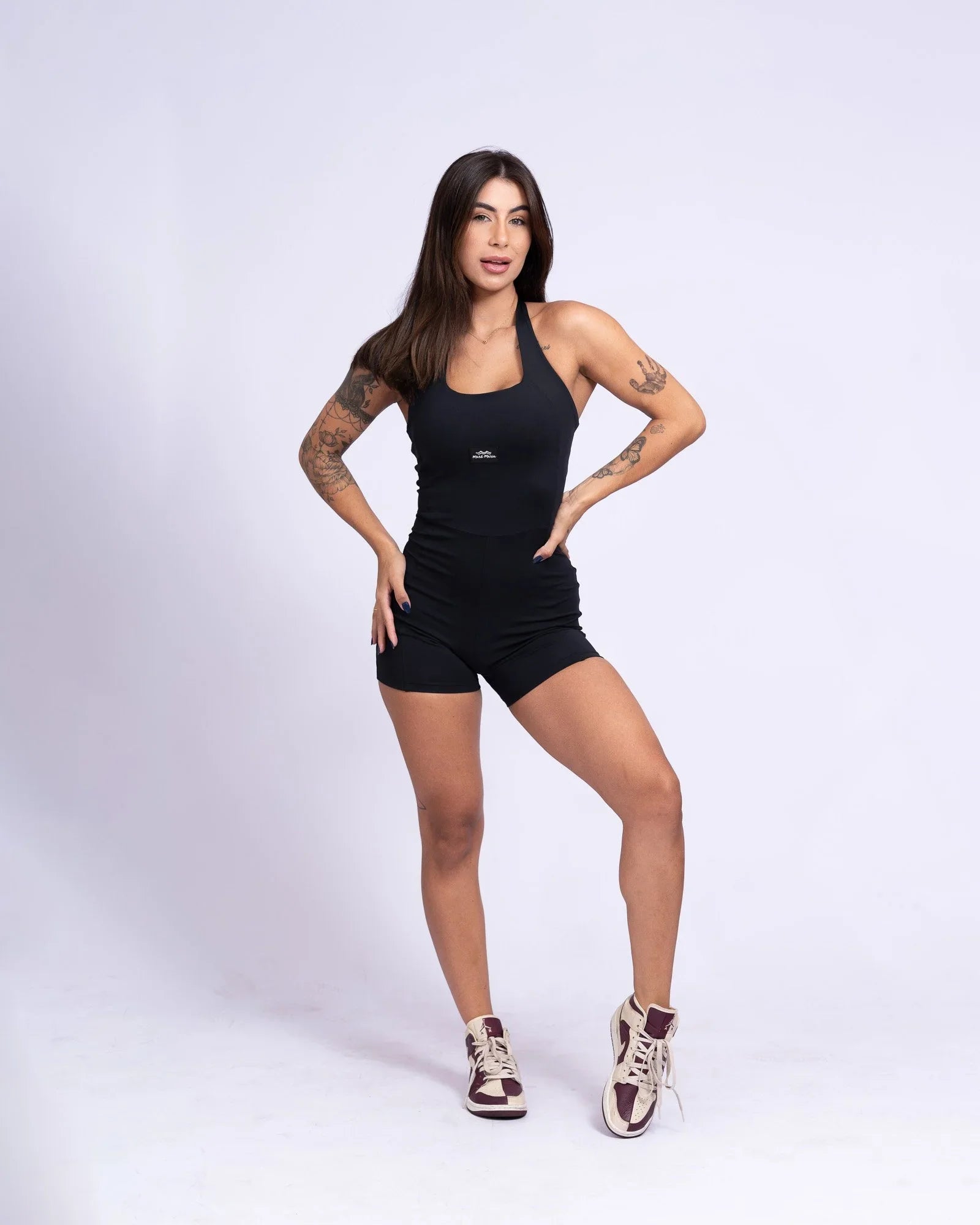 Macaquinho Fitness Native Preto Frente Única com compressão - Maré Maria moda fitness