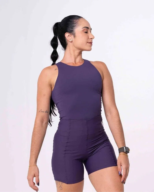 Short Fitness Classic Violeta compressão S/ empina bumbum - Maré Maria moda fitness