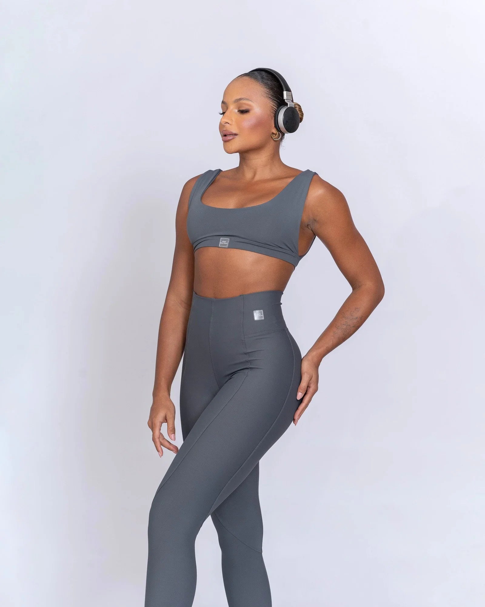 Top Fitness Street Grafite - Maré Maria moda fitness