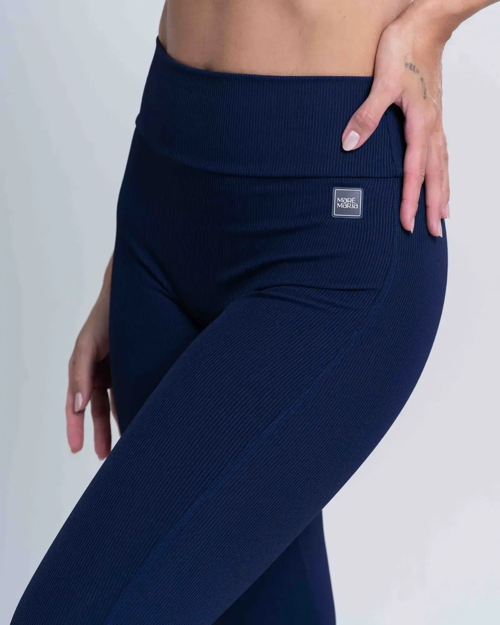 Calça Fitness Confort Canelado sem costura frontal - Maré Maria moda fitness