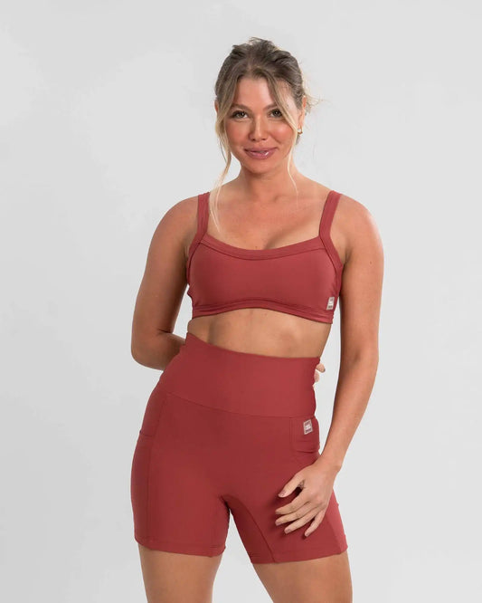 Short Bike Vermelho Carmin compressão s/ costura frontal