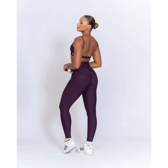 Calça Legging Fitness Slim Blueberry sem Empina bumbum Com Compressão - Maré Maria moda fitness