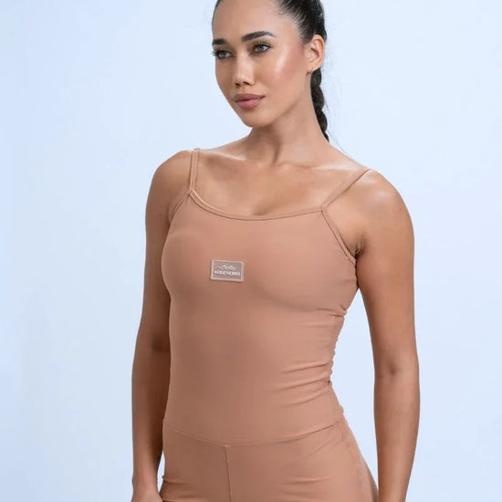 Macaquinho Fitness Mood Mocha Mousse - Maré Maria moda fitness