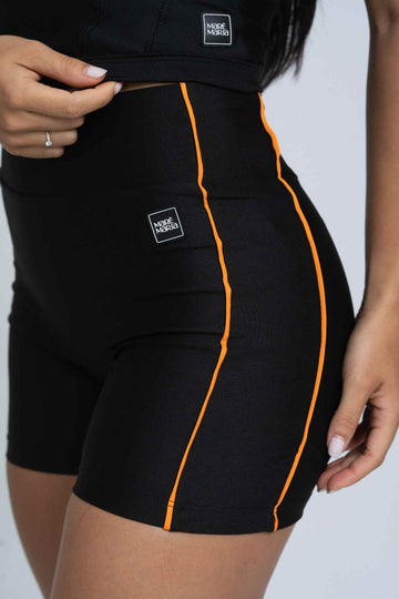 Short Fitness Active Super Black Com Tangerina
