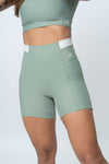 Short Fitness New Classic Duo Verde Sálvia Com Brisa