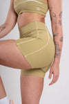 Short Fitness Active Verde Pistache Com Off White