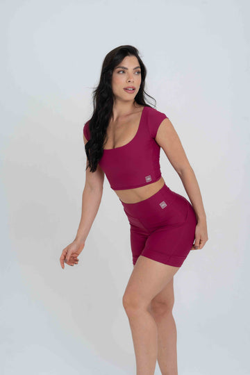 Short Fitness Curve Rouge sem empina bumbum