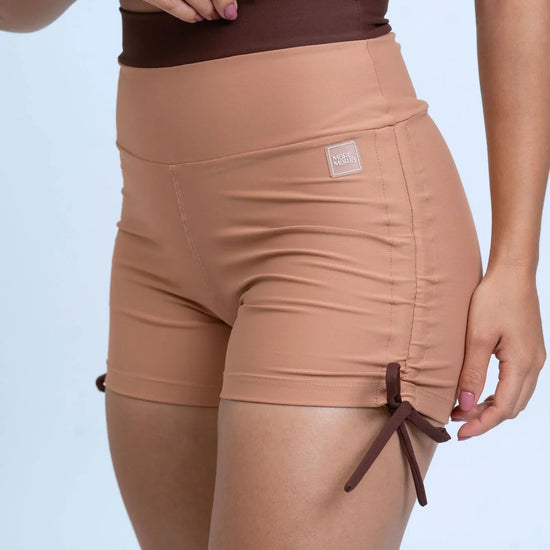 Short Smile Duo Mocha Mousse com Chocolate Dark - Maré Maria moda fitness