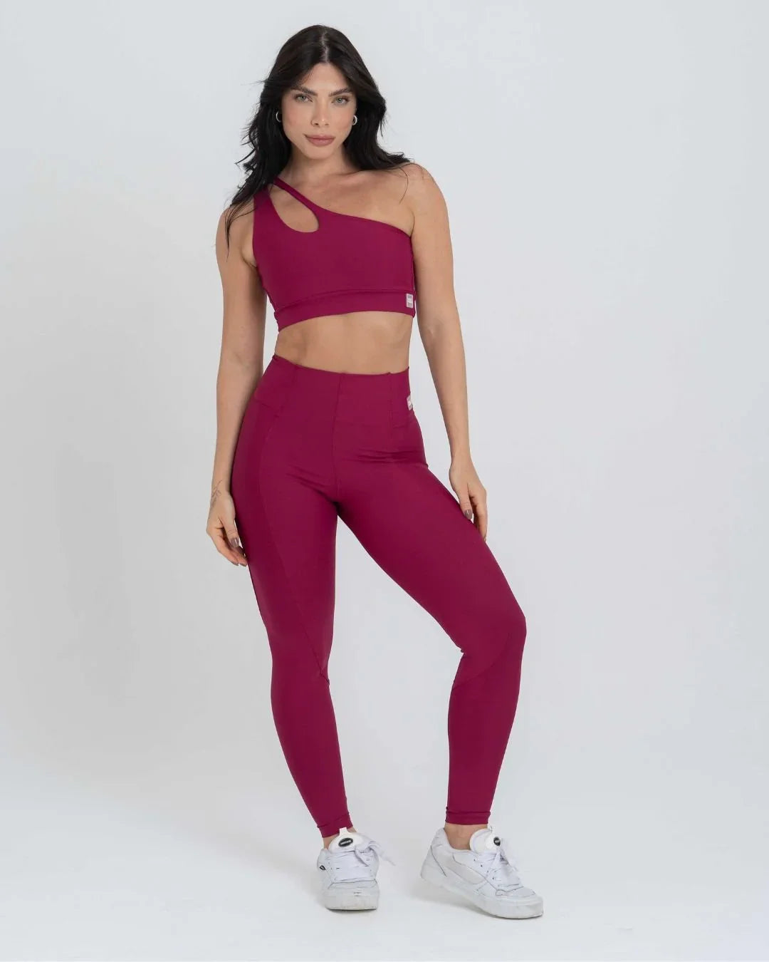 Top Fitness Avenue Rouge assimétrico - Maré Maria moda fitness