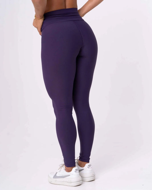 Calça Legging Slim Violeta - Maré Maria moda fitness