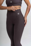 Calça Legging Fitness Compressão Classic Marrom Carbono