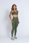 Calça Classic Verde Militar Cintura com Compressão