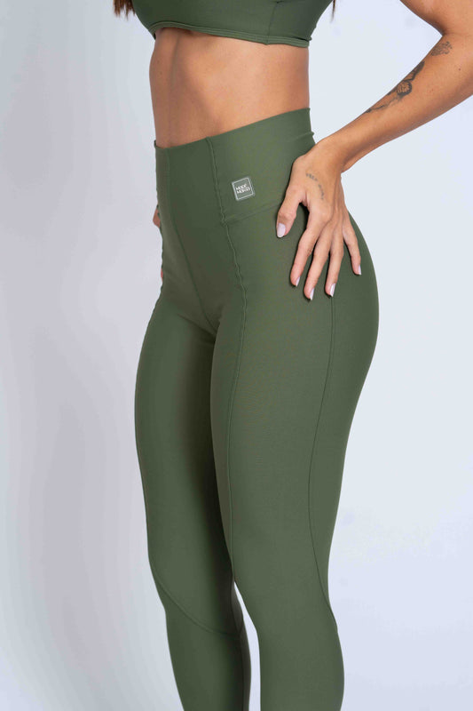 Calça Classic Verde Militar Cintura com Compressão