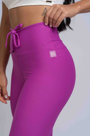 Calça Legging fitness Slim Uva empina bumbum