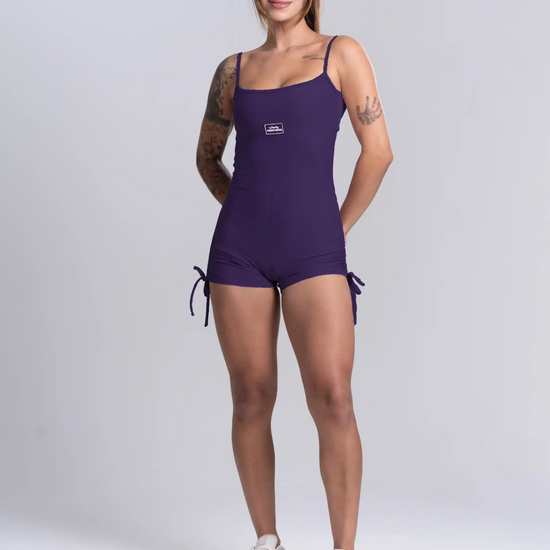 Macaquinho Fitness New Pérola Violeta Maré Maria – costas abertas, empina bumbum e ajuste lateral