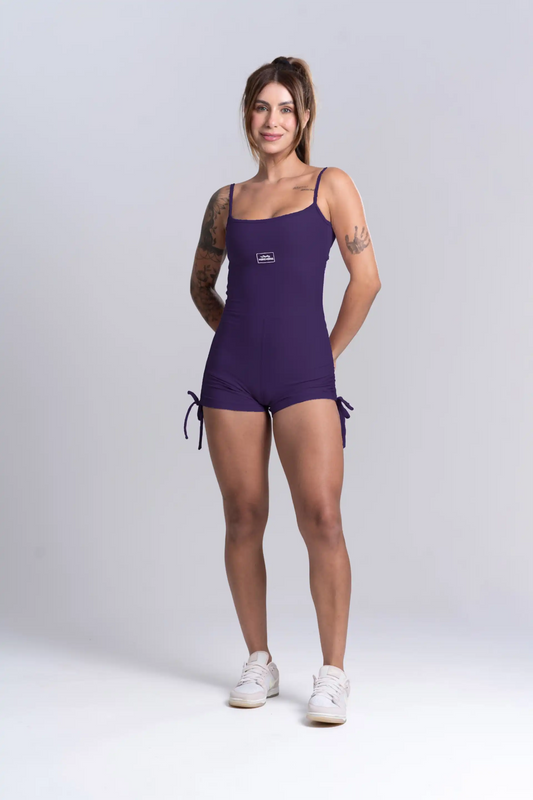 Macaquinho Fitness New Pérola Violeta Maré Maria – costas abertas, empina bumbum e ajuste lateral