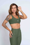Top Fitness Basic Verde Militar com compressão