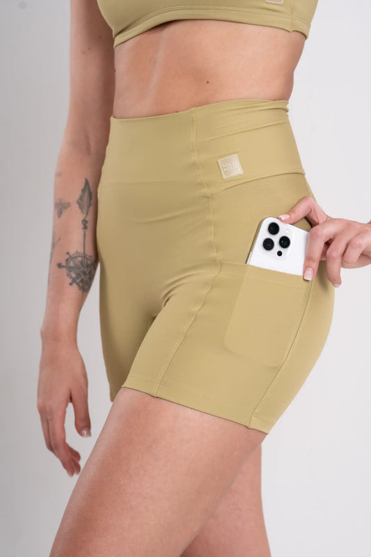 Short Fitness Compressão New Classic Verde Pistache
