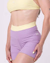 Short Fitness Duo Lavanda com Chá Verde empina bumbum