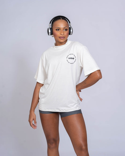 Blusão Oversized 'Ai de mim se não fosse eu' Off White (leve defeito)