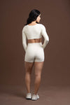 Short Fitness Compressão Slim Creme