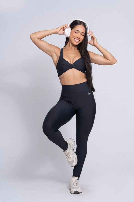 Calça Legging Fitness New Essence Preto -  Sem Costura Frontal