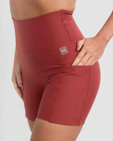 Short Bike Vermelho Carmin compressão s/ costura frontal