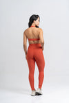 Top Fitness Compressão Frente Única Nala Telha