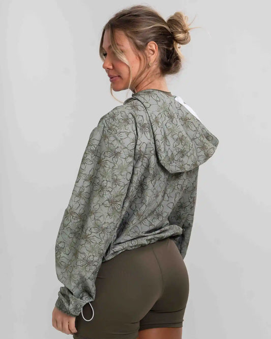 Corta Vento Motion c/ Ziper e Capuz Estampa Hibisco