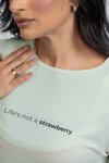 Blusão Fitness Oversized Life´s not a strawberry