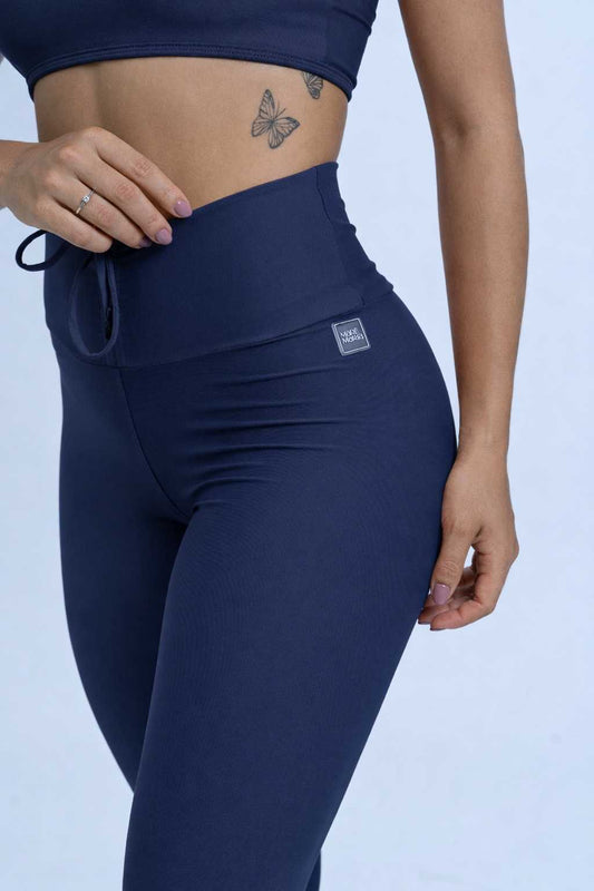 Calça Legging fitness Slim Azul Dark empina bumbum