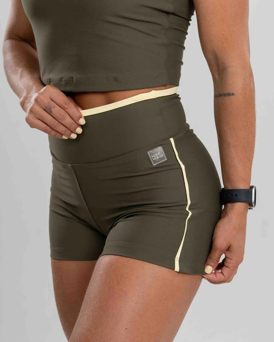 Short Fitness New Line Verde Musgo com Amarelo Brisa