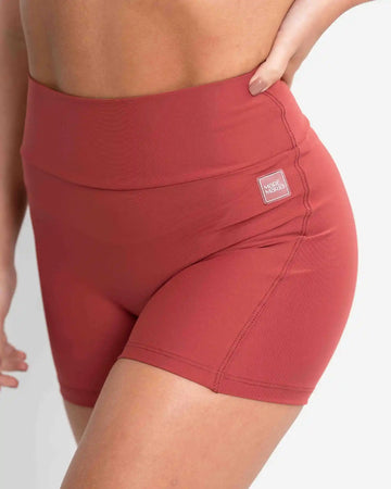 Short Confort Vermelho Carmin s/ costura frontal compressão s/ empina